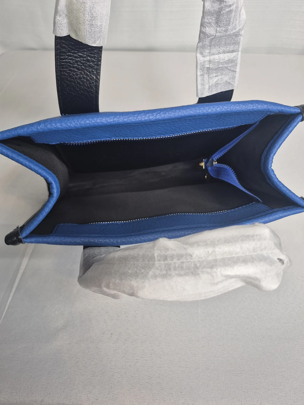 Fashion Blue and Black Structured Tote Bag NWOT